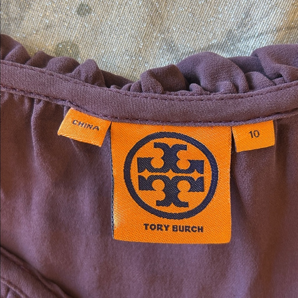 Tory Burch Purple Silk Blouse Tank Top Ruffled V Neck with tie Womens Size 10 - Picture 2 of 4